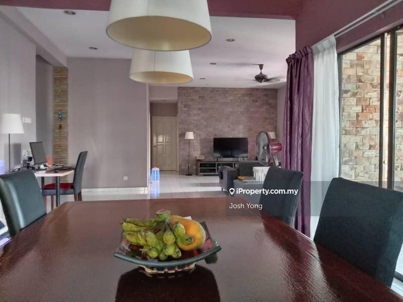 For Sale - Villa OUG