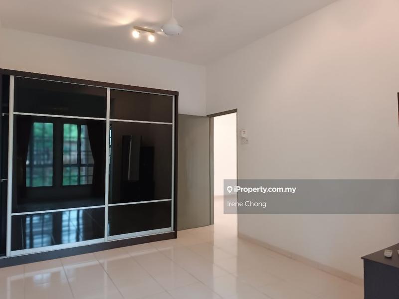2.5-storey Terraced House for Sale in Damansara Jaya, Petaling Jaya by Irene Chong - iProperty.com.my