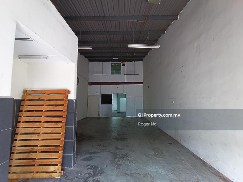 Warehouse for Rent in Subang Jaya, Selangor by Roger Ng - iProperty.com.my