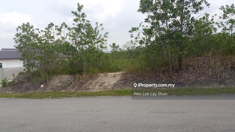 Banglo Tanah untuk Dijual di Nilai Spring Villas, Nilai oleh Alex Lee Lay Shun - iProperty.com.my