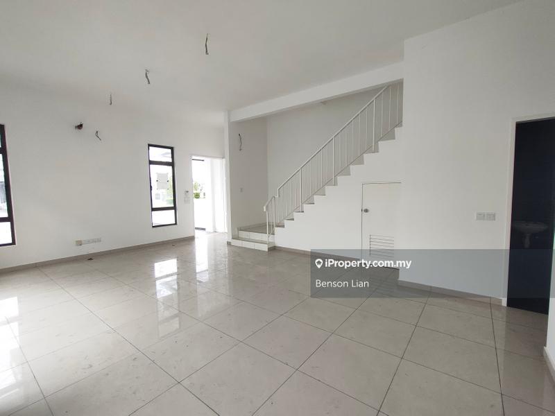 Rumah Berkembar untuk Dijual di Avenham Garden @ Eco Grandeur, Puncak Alam oleh Benson Lian - iProperty.com.my