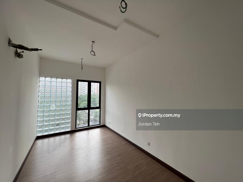 Townhouse for Sale in AmanAra Residensi, Kayu Ara, Petaling Jaya, Kayu Ara by Jordan Teh - iProperty.com.my