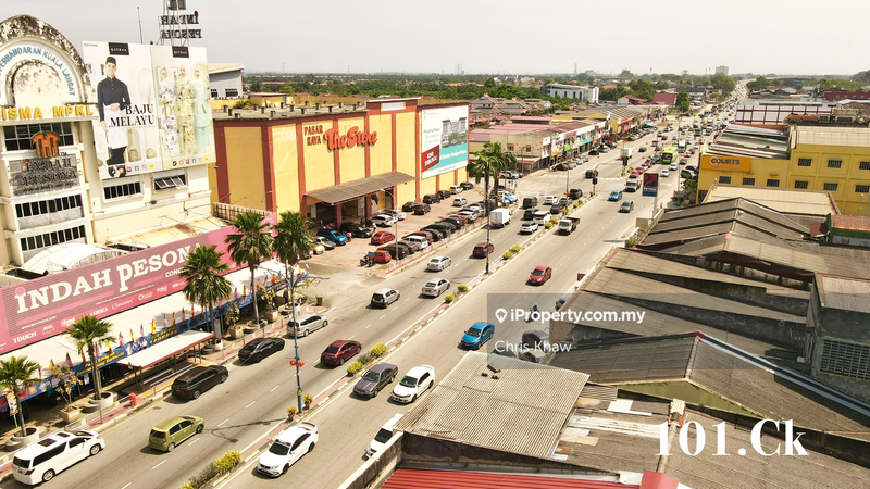 For Sale - Banting Town (Jln Sultan Abdul Samad) Mainroad - Dounle Storey Shoplot