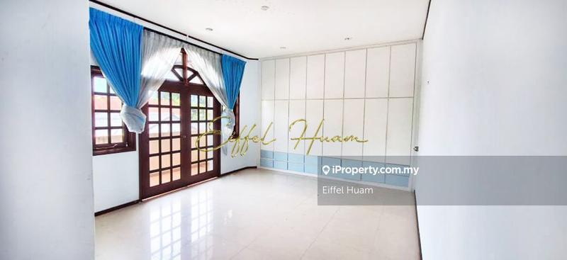 Banglo untuk Dijual di Tanjung Bungah, Penang oleh Eiffel Huam - iProperty.com.my