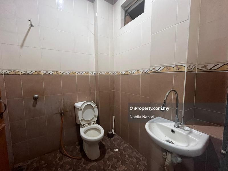 Warehouse for Rent in Kota Bharu, Kelantan by Nabila Nazori - iProperty.com.my