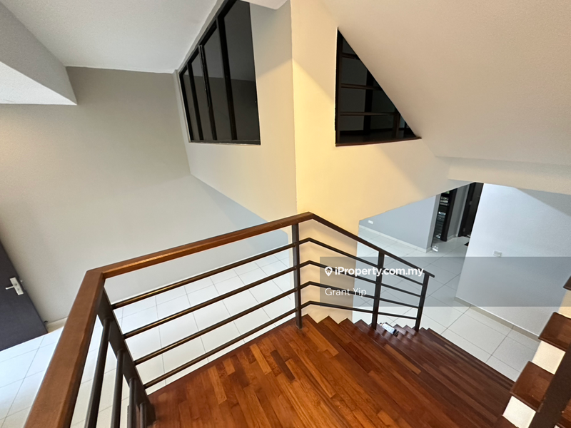 2.5-storey Terraced House for Sale in TTDI Grove, Kajang by Grant Yip - iProperty.com.my