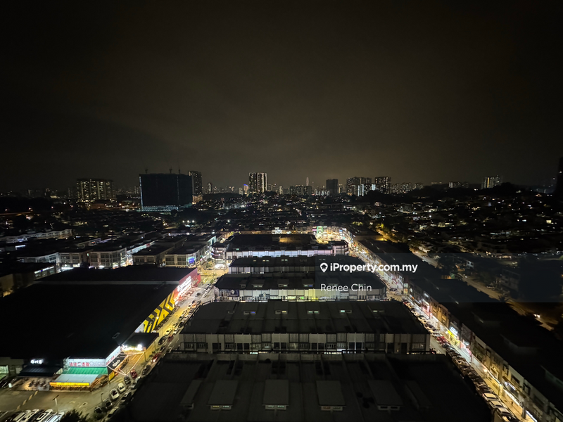 Service Residence for Rent in Pinnacle Sri Petaling by Renee Chin - iProperty.com.my