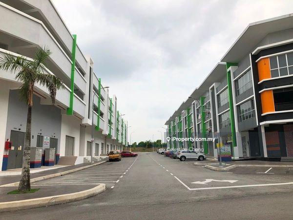 For Sale - Bangi Kajang Bandar Puteri Bangi Corner Shop for SALE ROI 5.14%