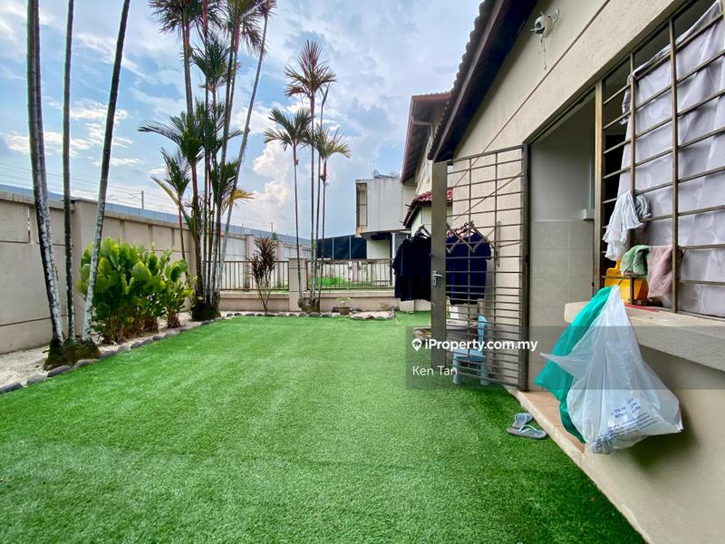 Rumah Berkembar untuk Dijual di Tropicana, Petaling Jaya oleh Ken Tan - iProperty.com.my