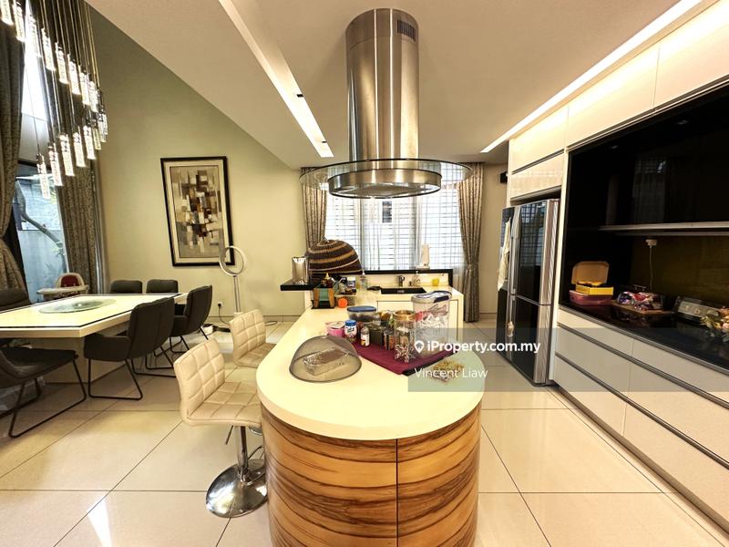 Bungalow House for Sale in Taman Sains Selangor, Kota Damansara by Vincent Liaw - iProperty.com.my