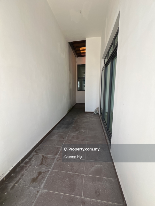Rumah Berkembar untuk Dijual di Gelang Patah, Johor oleh Yvonne Ng - iProperty.com.my