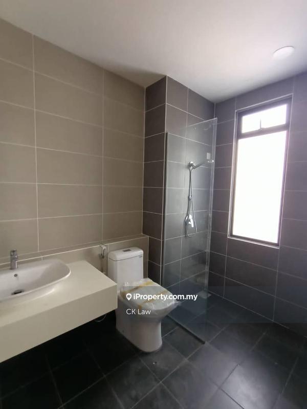 Rumah Berangkai 2 Tingkat untuk Dijual di Kajang East, Semenyih oleh CK Law - iProperty.com.my