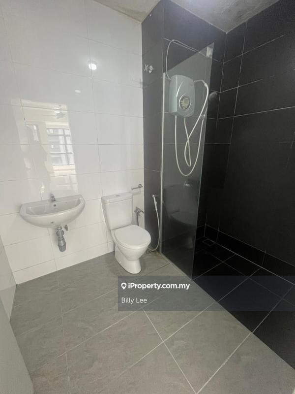 Kediaman Servis untuk Dijual di Utropolis Suites 1 oleh Billy Lee - iProperty.com.my