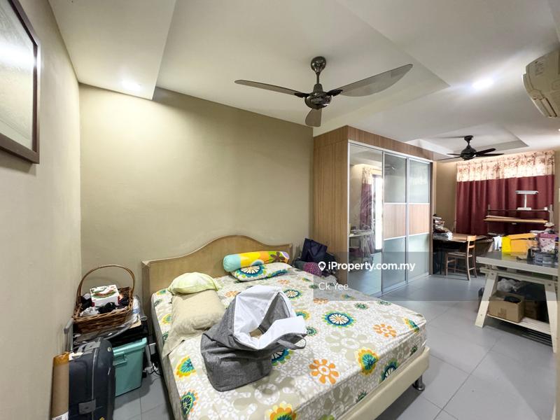 3-storey Terraced House for Sale in Taman Esplanad, Bukit Jalil by Ck Yee - iProperty.com.my