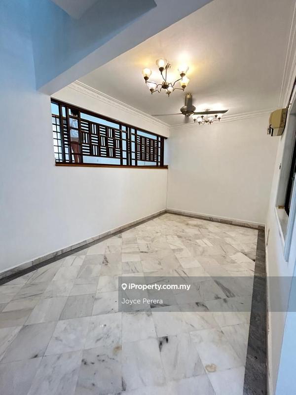 Rumah Bandar untuk Dijual di Ampang Hilir, Ampang oleh Joyce Perera - iProperty.com.my