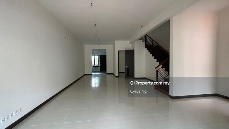 Rumah Berangkai 3 Tingkat untuk Dijual di Taman Taynton View, Cheras oleh Cyrus Ng - iProperty.com.my