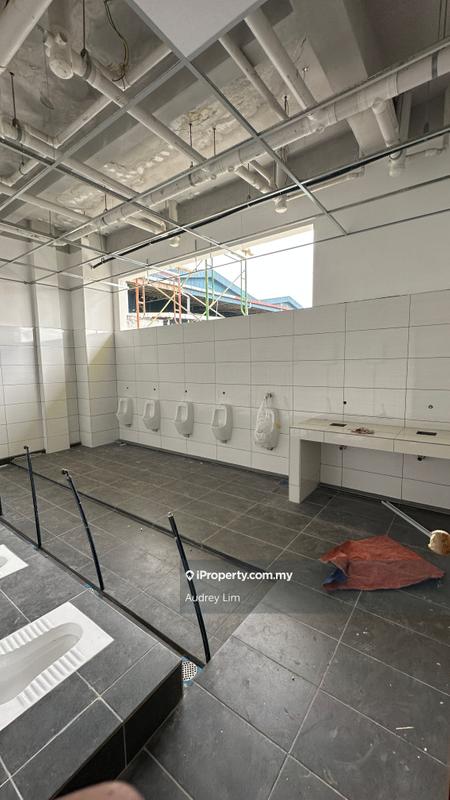 For Rent - Single Storey Factory with 2 Storey Office at Balakong Taming Jaya