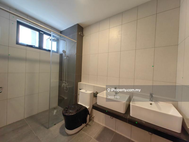 Rumah Berkembar untuk Dijual di Bandar Kinrara Seksyen 1, Bandar Kinrara oleh Jess Ho - iProperty.com.my