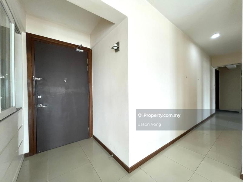 Service Residence for Sale in Saujana Residency by Jason Vong - iProperty.com.my