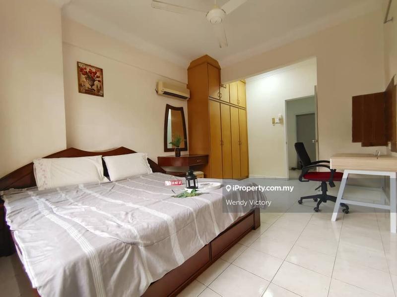 For Rent - Parkview Towers