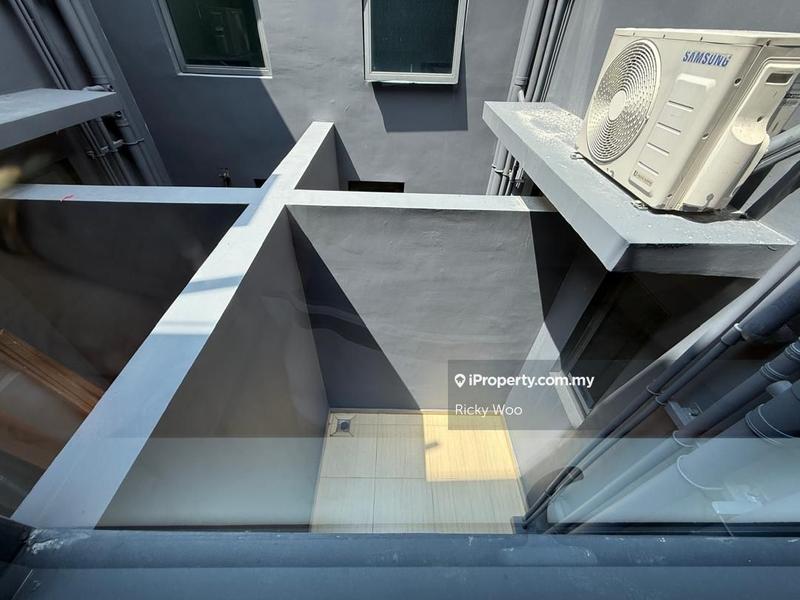Rumah Kluster untuk Dijual di Forest City, Gelang Patah oleh Ricky Woo - iProperty.com.my
