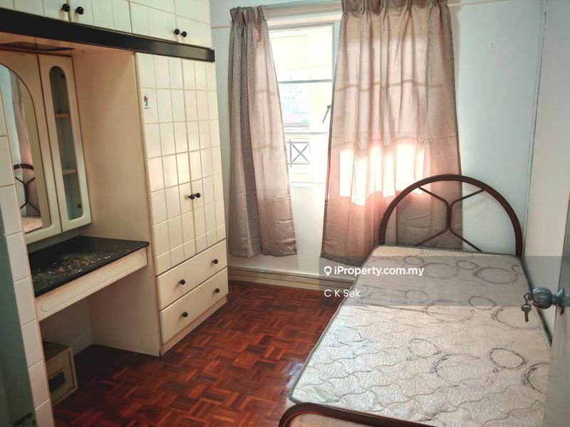 Condominium for Sale in Seri Hijauan by C K Sek - Bedroom - iProperty.com.my