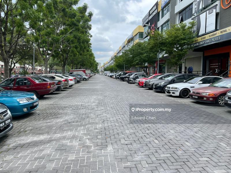 Shop for Rent in Taman Petaling Utama, Petaling Jaya by Edward Chan - iProperty.com.my