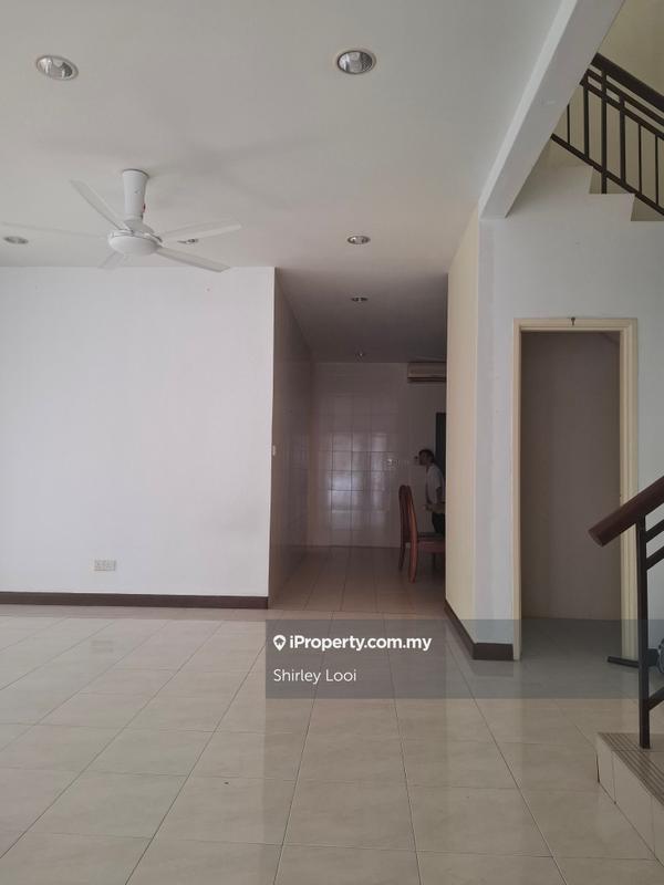 Rumah Teres untuk Dijual di Bukit Jelutong, Shah Alam oleh Shirley Looi - iProperty.com.my