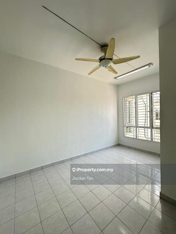 Apartment for Sale in 162 Residency by Jordan Tan - iProperty.com.my