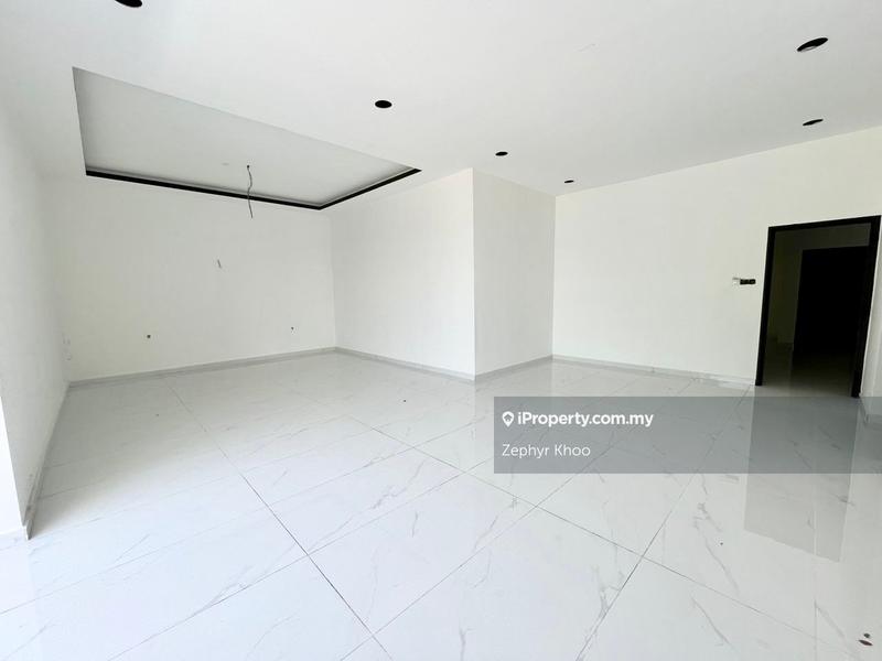 Cluster House for Sale in Taman Ungku Tun Aminah, Skudai by Zephyr Khoo - iProperty.com.my