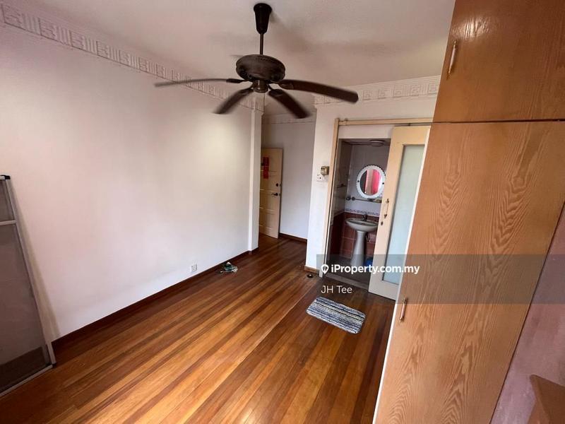 Apartment for Sale in Casa Venicia Apartment by JH Tee - iProperty.com.my