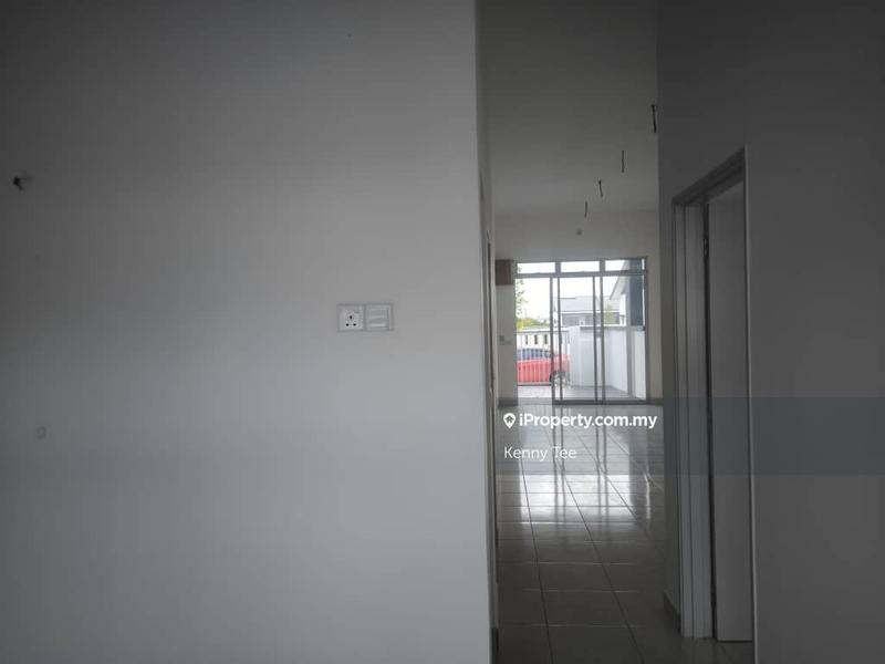 1-storey Terraced House for Sale in Seremban 2, Negeri Sembilan by Kenny Tee - iProperty.com.my