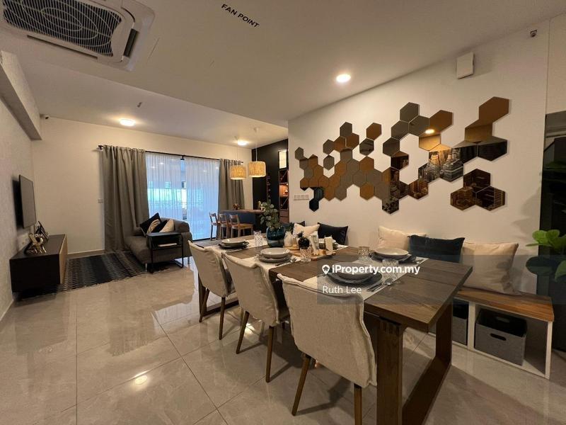 For Sale - Savana @ Utropolis