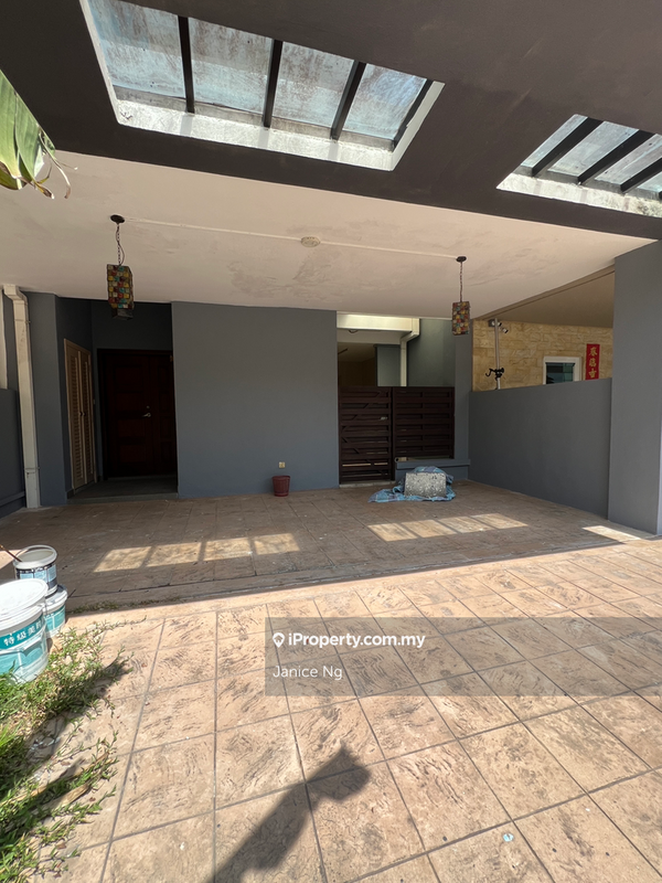 Rumah Teres 2.5-Tingkat untuk Dijual di Sierramas, Sungai Buloh oleh Janice Ng - iProperty.com.my