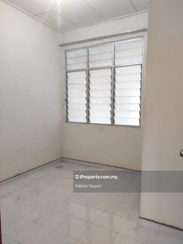 2-storey Terraced House for Sale in Tanjong Chat, Kota Bharu by Nabila Nazori - iProperty.com.my