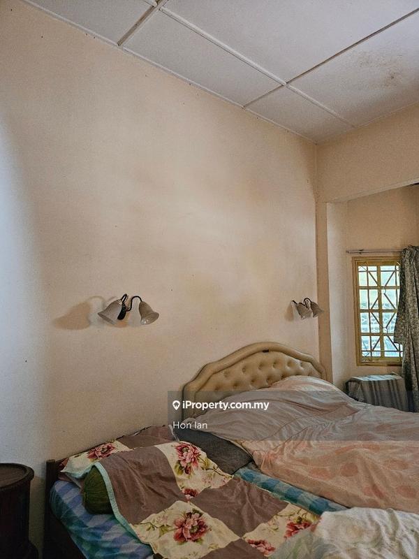 Rumah Berangkai 1 Tingkat untuk Dijual di Happy Garden, Kuchai Lama oleh Hon Ian - iProperty.com.my