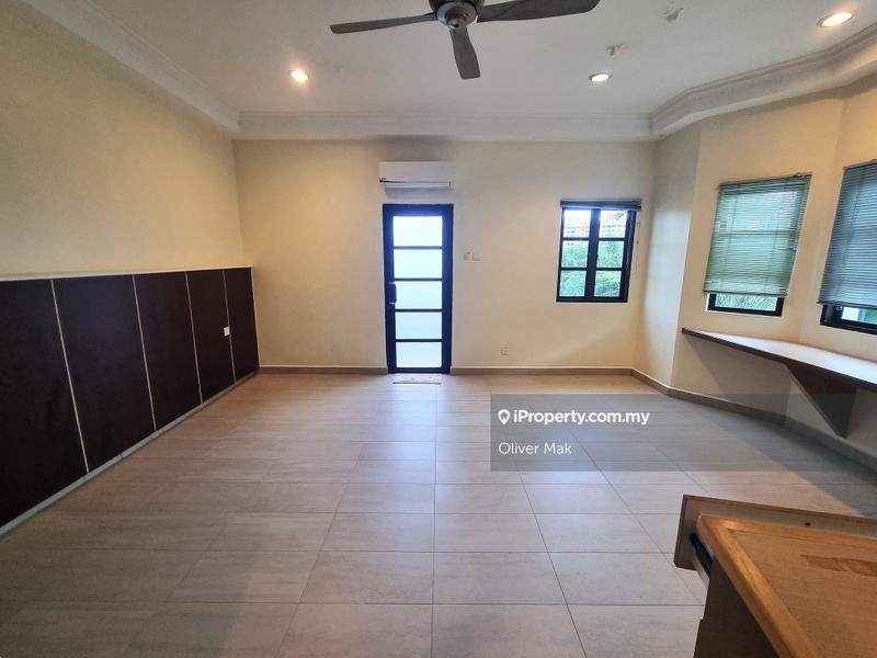 Banglo untuk Dijual di Bukit Jalil Golf, Bukit Jalil oleh Oliver Mak - iProperty.com.my