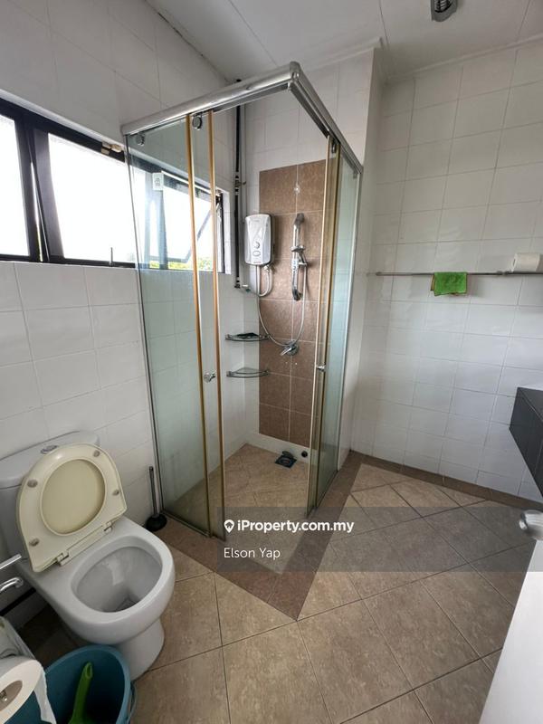 Rumah Teres 2.5-Tingkat untuk Dijual di Sutera Damansara, Damansara Damai oleh Elson Yap - iProperty.com.my