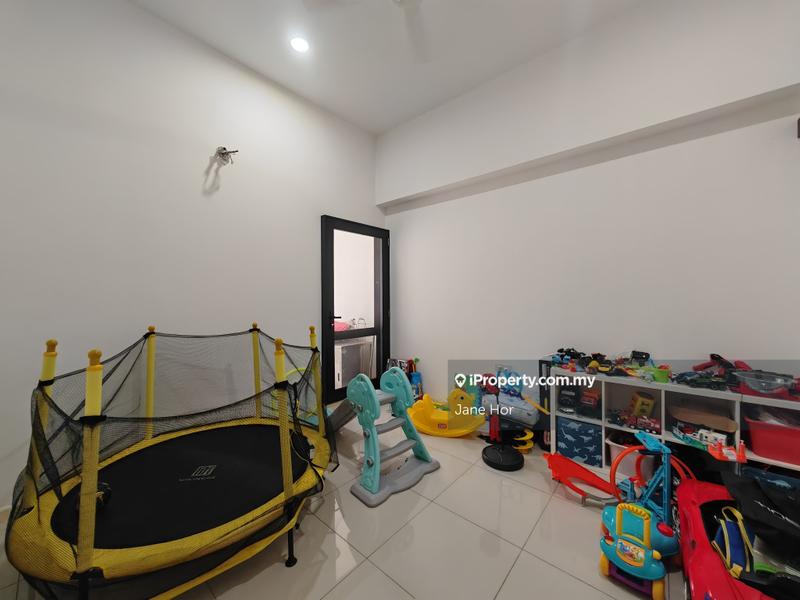 Rumah Berangkai 3 Tingkat untuk Dijual di 16 Sierra, Puchong oleh Jane Hor - iProperty.com.my