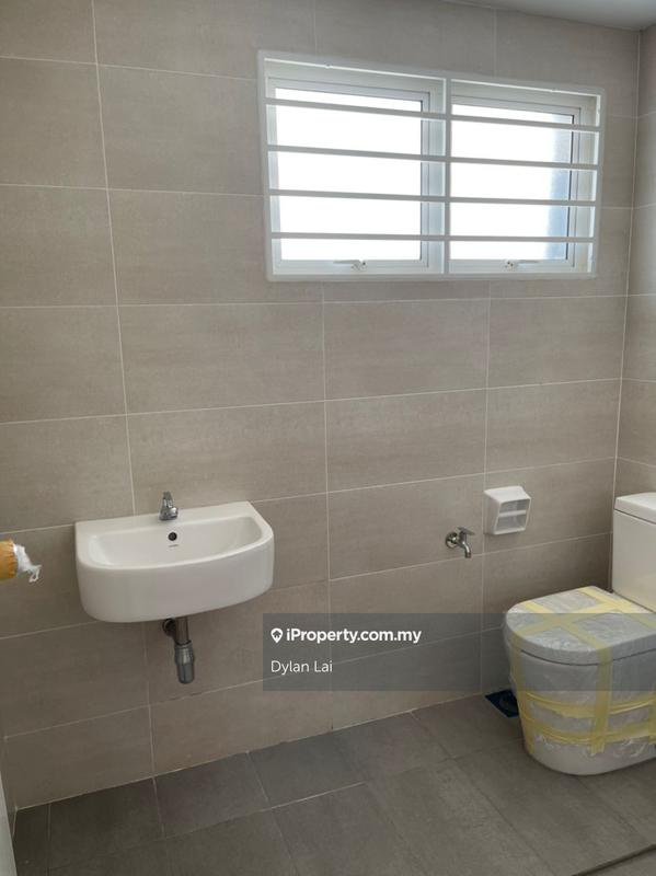 Rumah Berangkai 2 Tingkat untuk Dijual di Laurel Laman View, Cyberjaya oleh Dylan Lai - iProperty.com.my