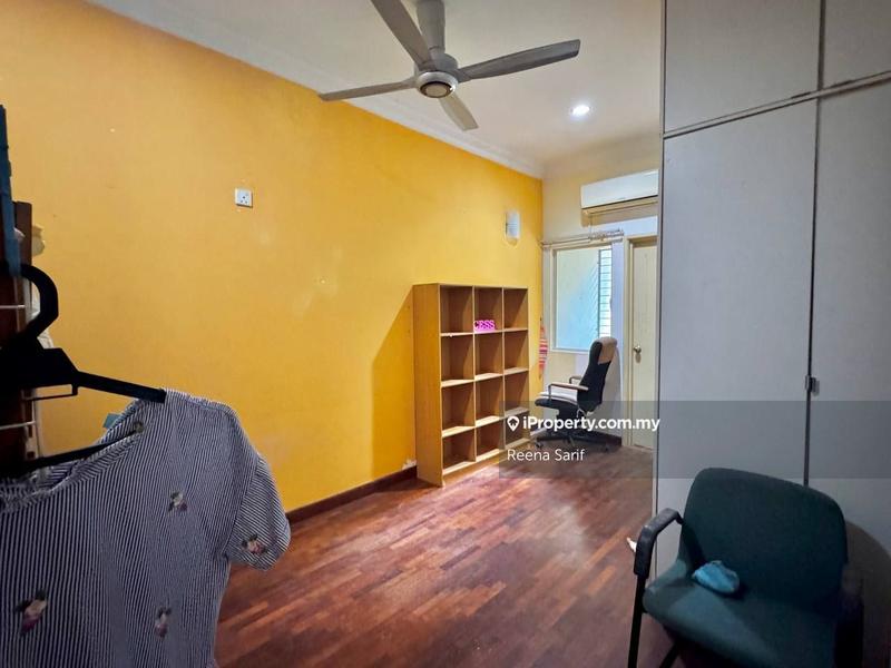 Rumah Berangkai 2 Tingkat untuk Dijual di Bukit Jelutong, Shah Alam oleh Reena Sarif - iProperty.com.my