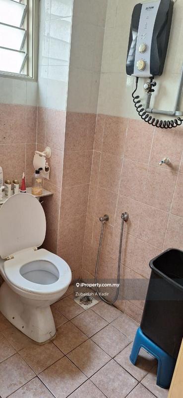 Rumah Bandar untuk Dijual di Kampung Sungai Penchala, Sungai Penchala oleh Zubaidah A Kadir - iProperty.com.my