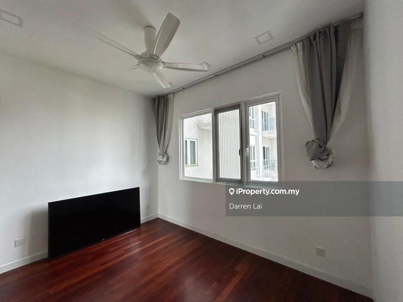 For Sale - Pavilion Hilltop