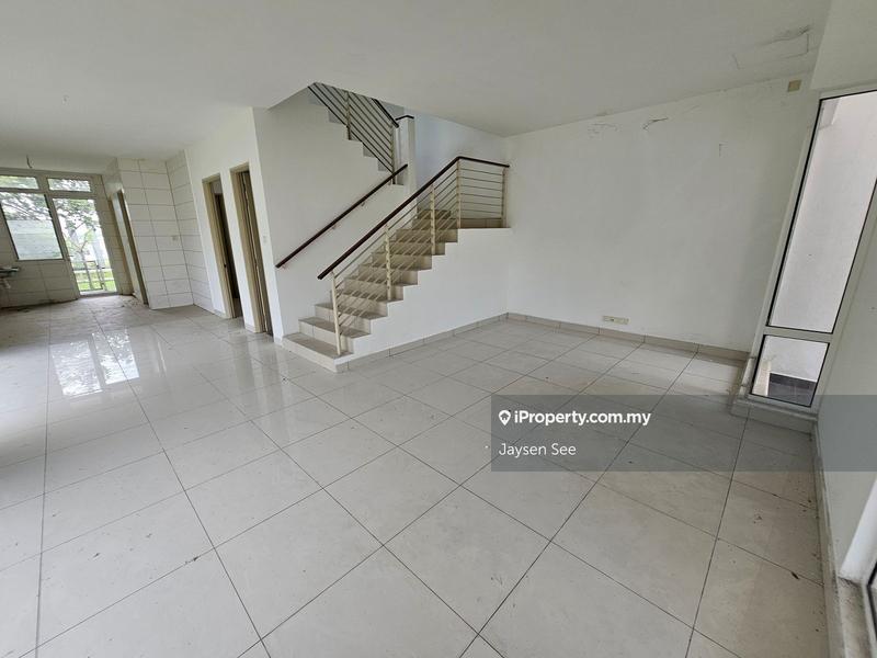 Rumah Berangkai 3 Tingkat untuk Dijual di Taman Subang Mas, Subang Jaya oleh Jaysen See - iProperty.com.my