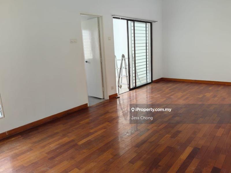 Townhouse for Sale in Bandar 16 Sierra ,Odora sierra 1, Puchong by Jess Chong - iProperty.com.my