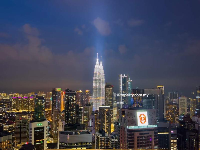 For Sale - Pavilion Ceylon Hill