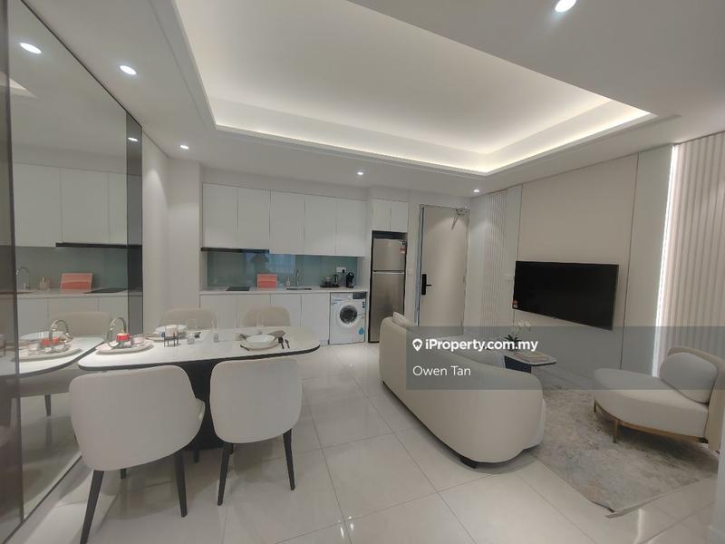 Pangsapuri untuk Dijual di Adison Serviced Apartments @ W City Larkinton Johor Bahru oleh Owen Tan - iProperty.com.my