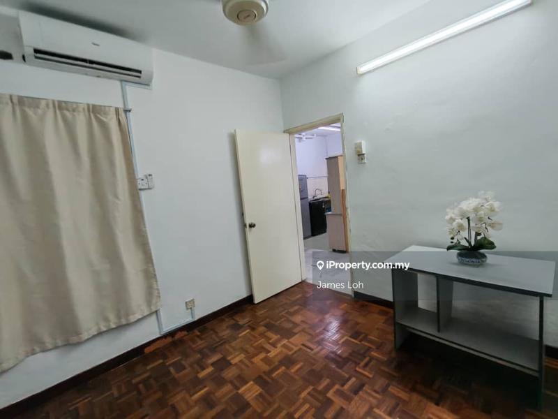 For Rent - Subang Perdana Goodyear Court 5