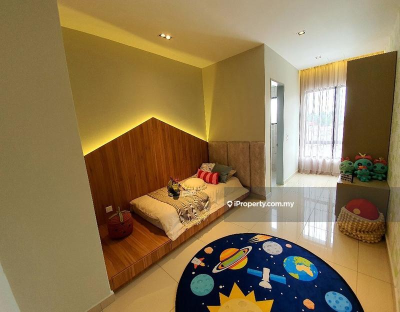 2-storey Terraced House for Sale in Residensi Lambaian 2 Bangi, Bangi by Badrul Hisyam Roslan - iProperty.com.my