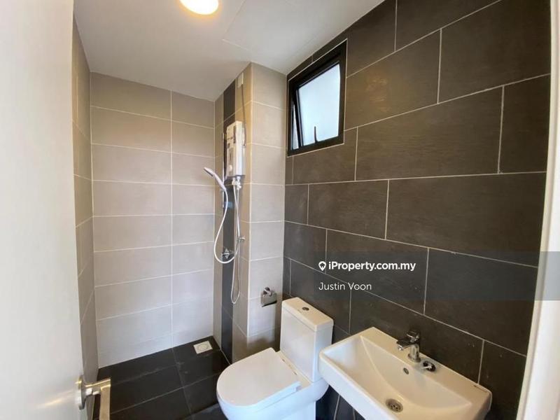 Service Residence for Sale in Tuan Residency by Justin Voon - iProperty.com.my